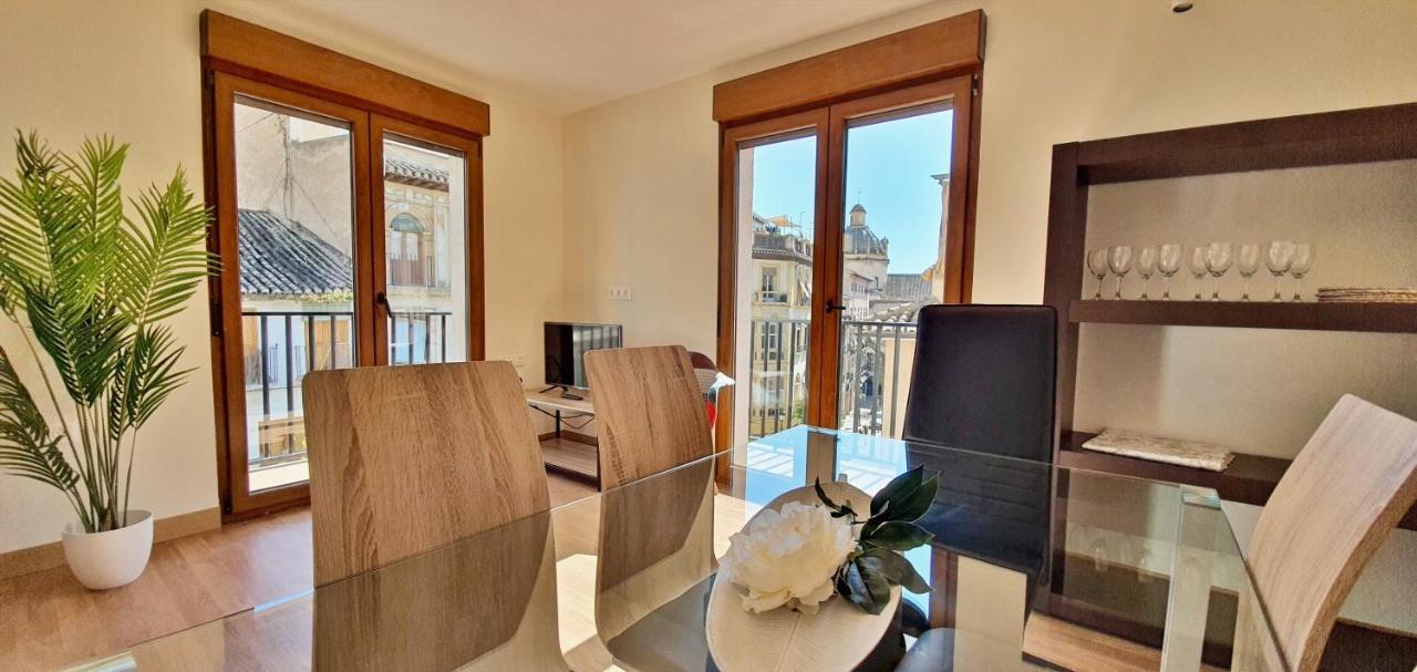 La Leyenda Del Pilar 1616 Realejo Apartment Granada Bagian luar foto