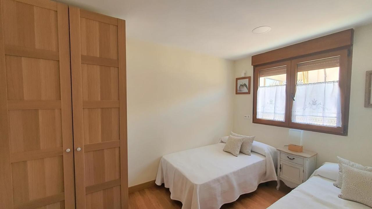 La Leyenda Del Pilar 1616 Realejo Apartment Granada Bagian luar foto